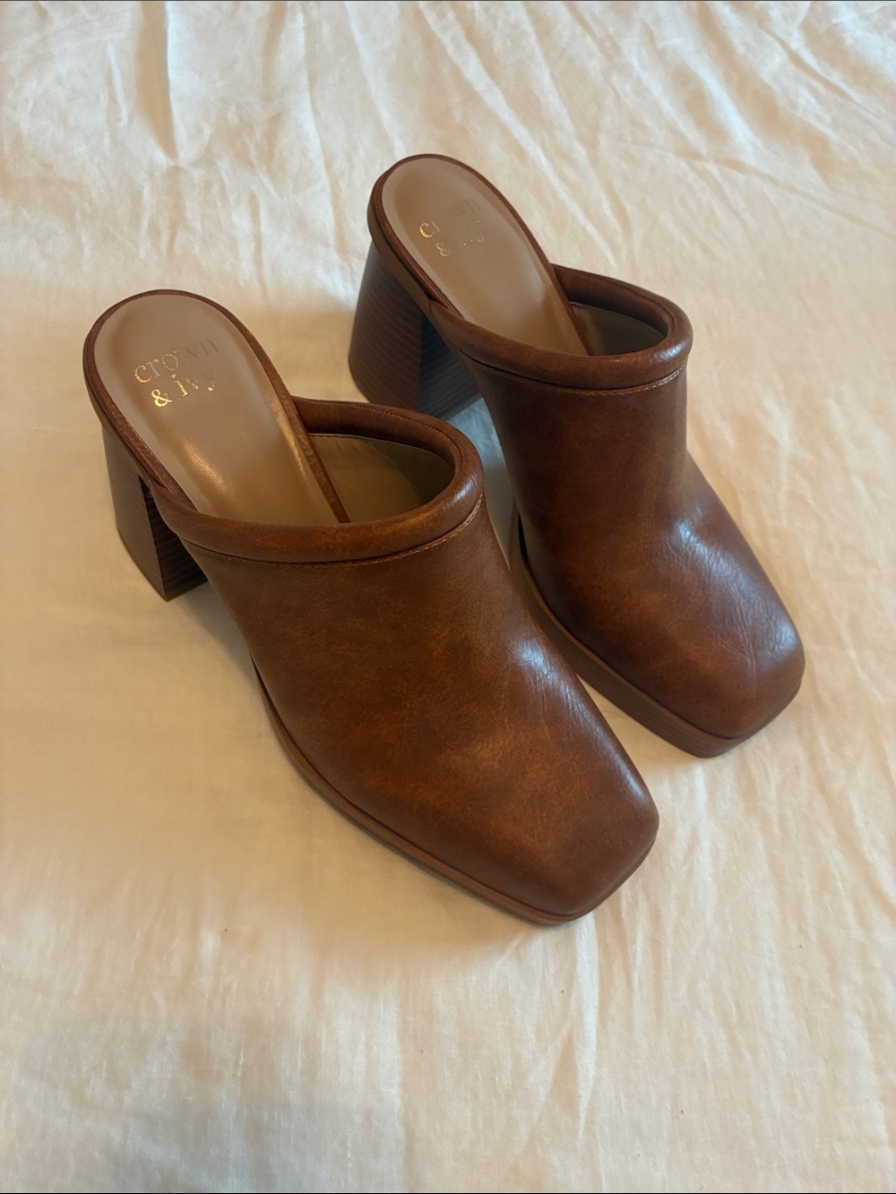 crown & ivy Tan Brown Leather Block Heel Mules